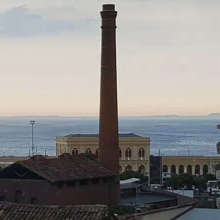 Holiday In | Le Ciminiere * Catania